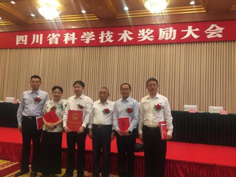 http://www.scu.edu.cn/__local/9/97/35/0B0E05FA900E9098A5956543D05_0CB4D138_182EB.jpg http://www.scu.edu.cn/__local/9/97/35/0B0E05FA900E9098A5956543D05_0CB4D138_182EB.jpg